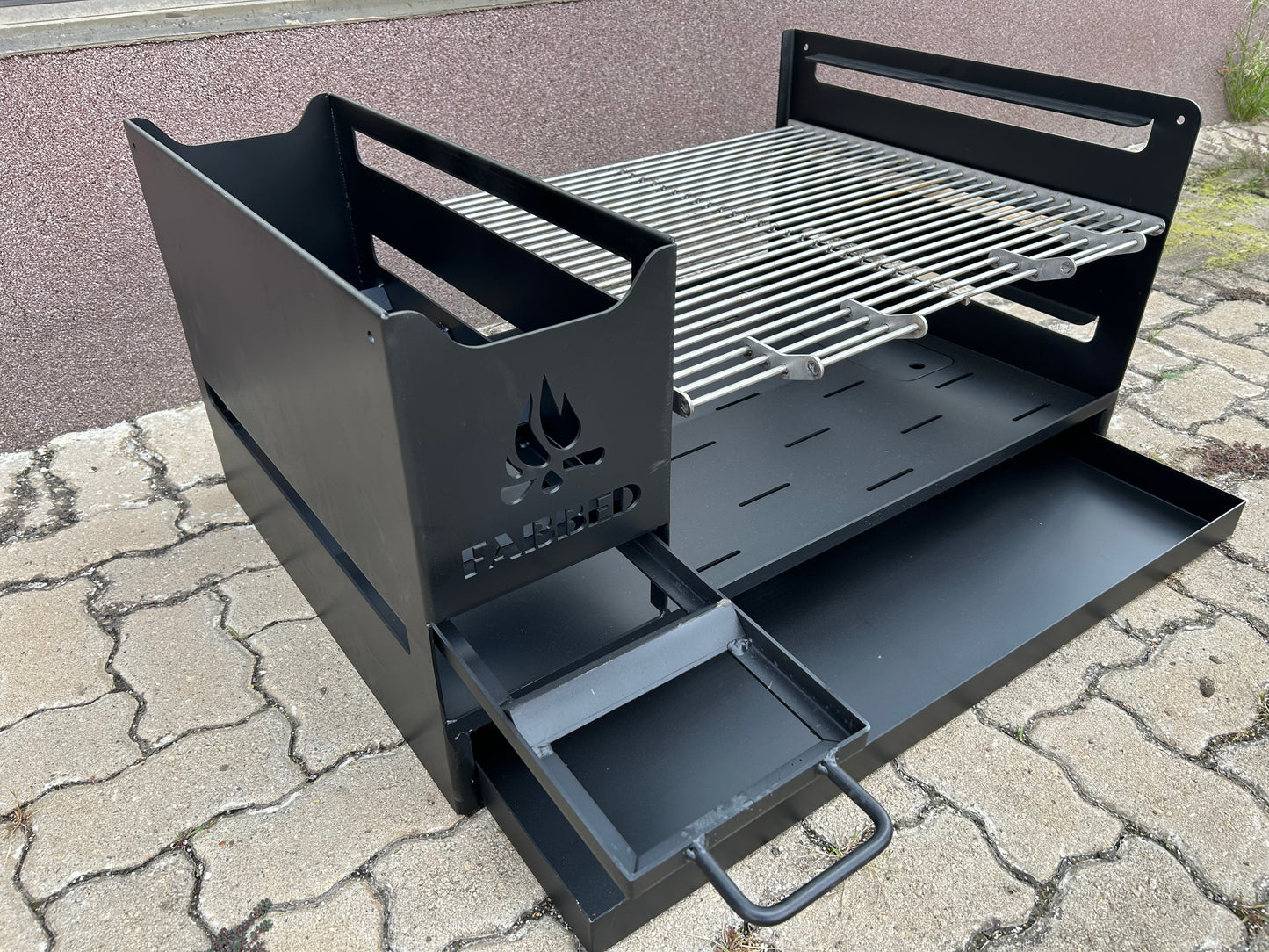 Fabbed Ember Braai